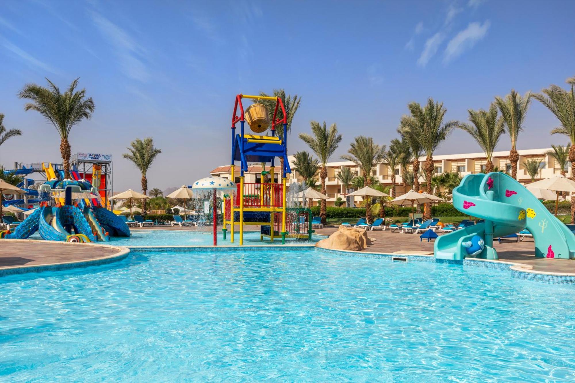 Xperience Kiroseiz Aquapark Premier-Naama Bay Hotel Sharm-el-Sheikh Buitenkant foto Aqua Park at Hilton Hurghada Resort