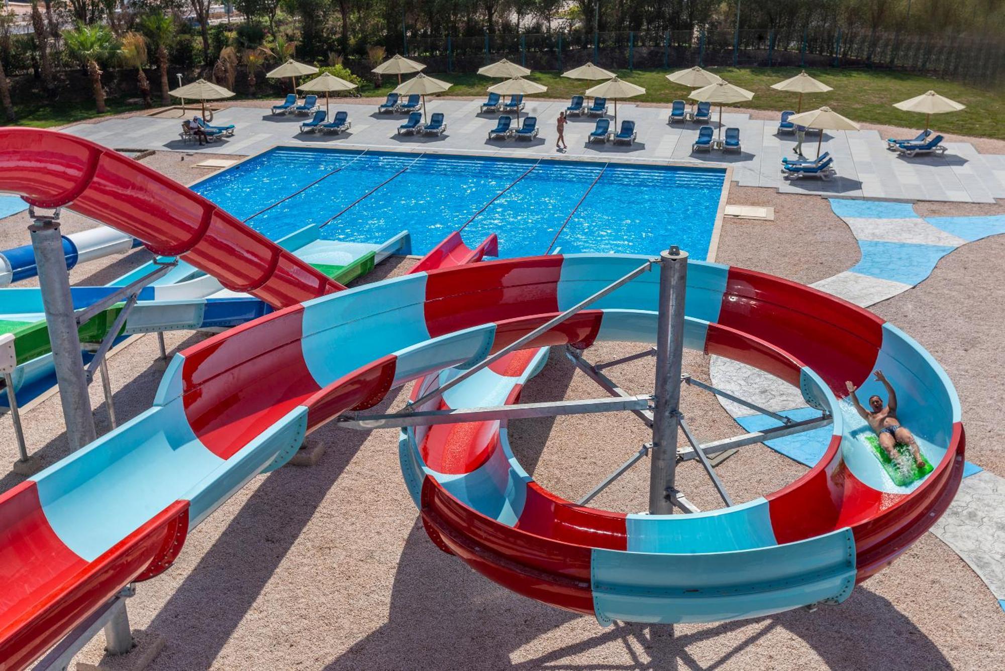 Xperience Kiroseiz Aquapark Premier-Naama Bay Hotel Sharm-el-Sheikh Buitenkant foto Aqua Park