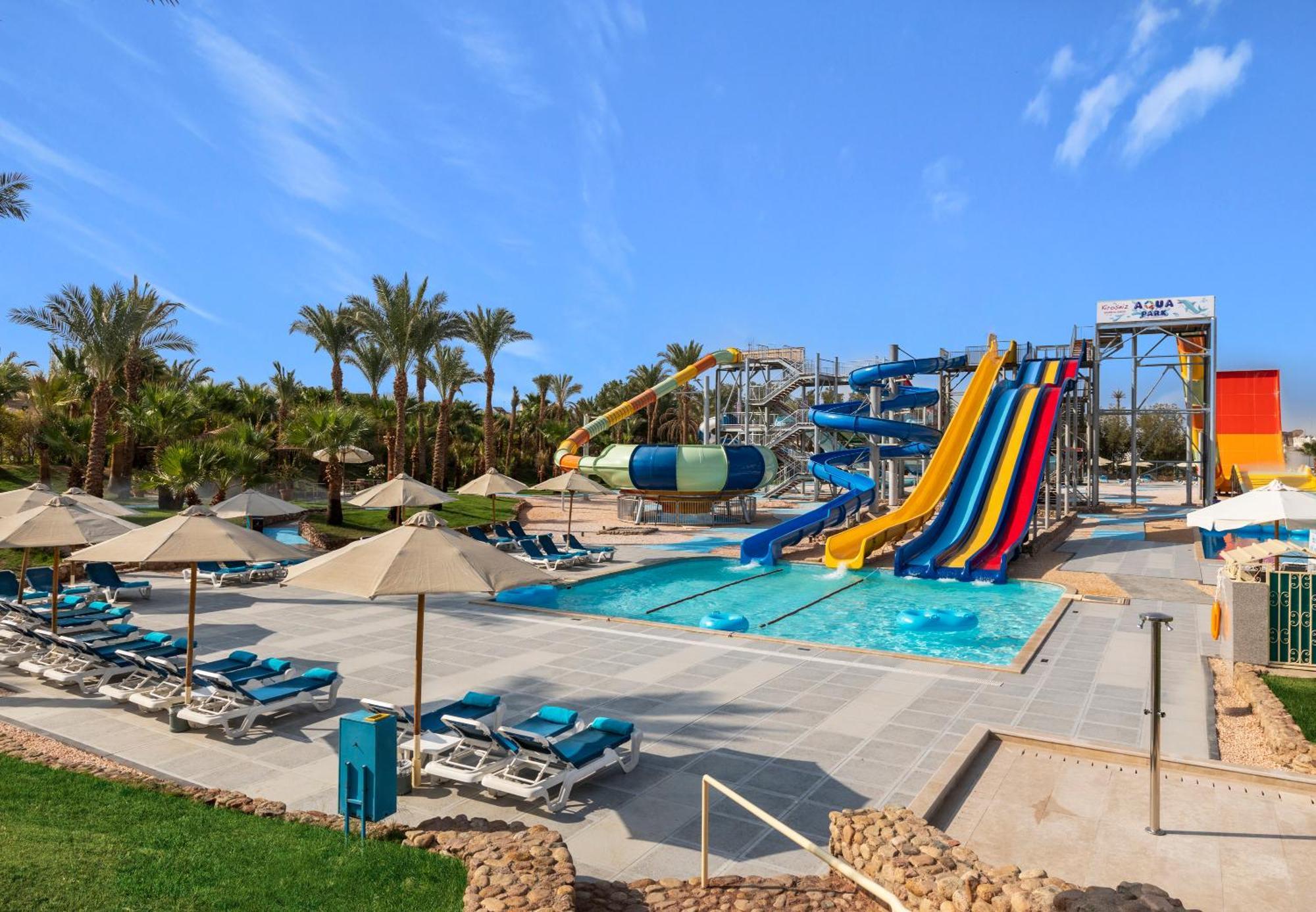 Xperience Kiroseiz Aquapark Premier-Naama Bay Hotel Sharm-el-Sheikh Buitenkant foto Aqua Park at Hilton Sharm El Sheikh Resort