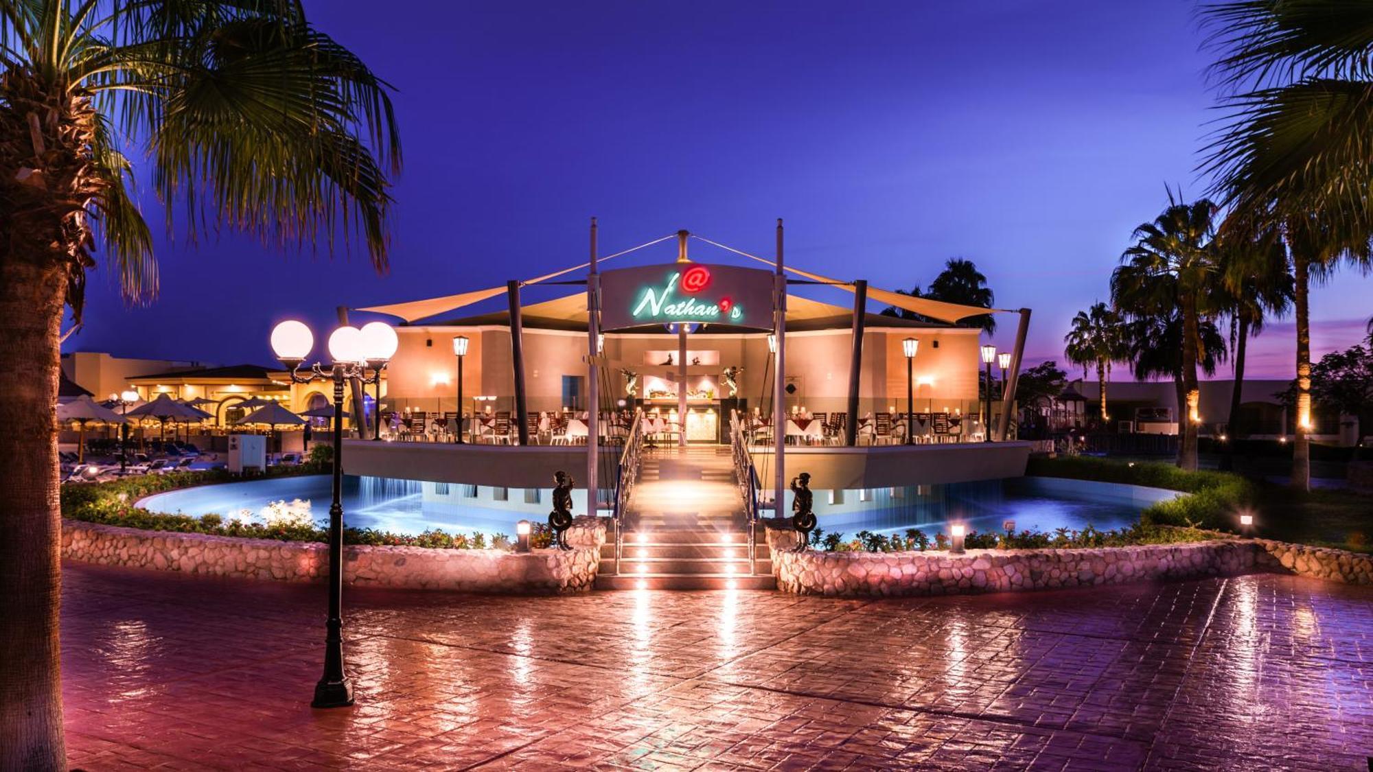 Xperience Kiroseiz Aquapark Premier-Naama Bay Hotel Sharm-el-Sheikh Buitenkant foto
